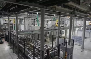 自動(dòng)化浪潮下的紙板復(fù)合生產(chǎn)線 僅兩工位的人力配置