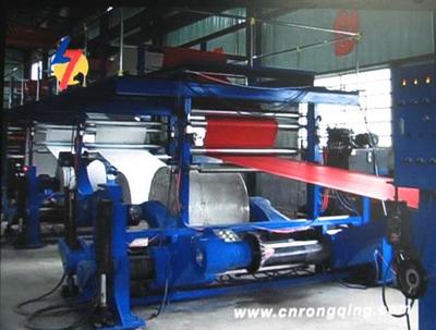 瑞安市榮慶包裝機械廠 紙板復合生產線的創(chuàng)新與優(yōu)勢